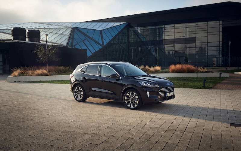SUV Ford Kuga.jpg