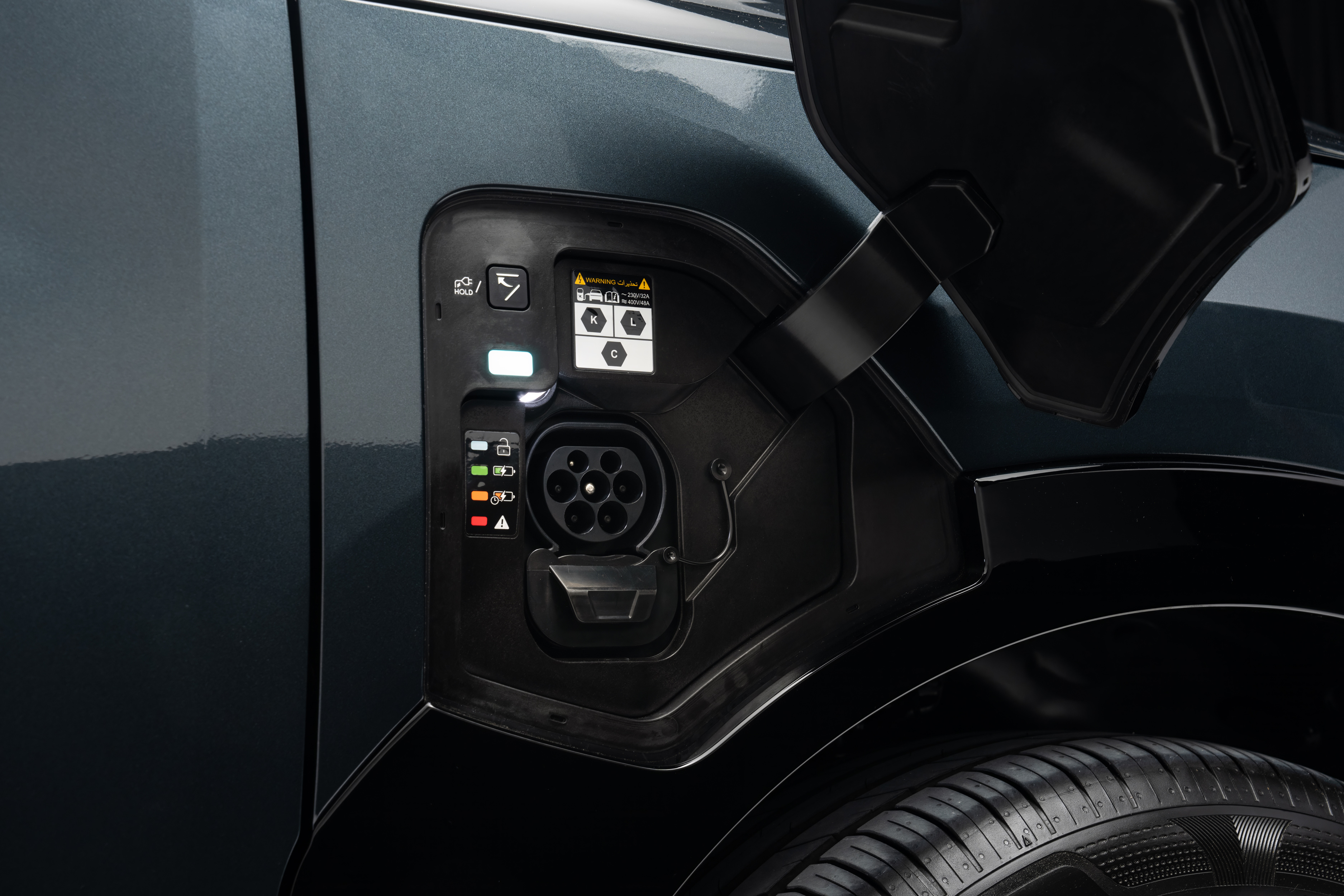 Kia EV5 'GT-Line' 81.4kWh (EU) - Gravity Grey - pre-production_23.jpg