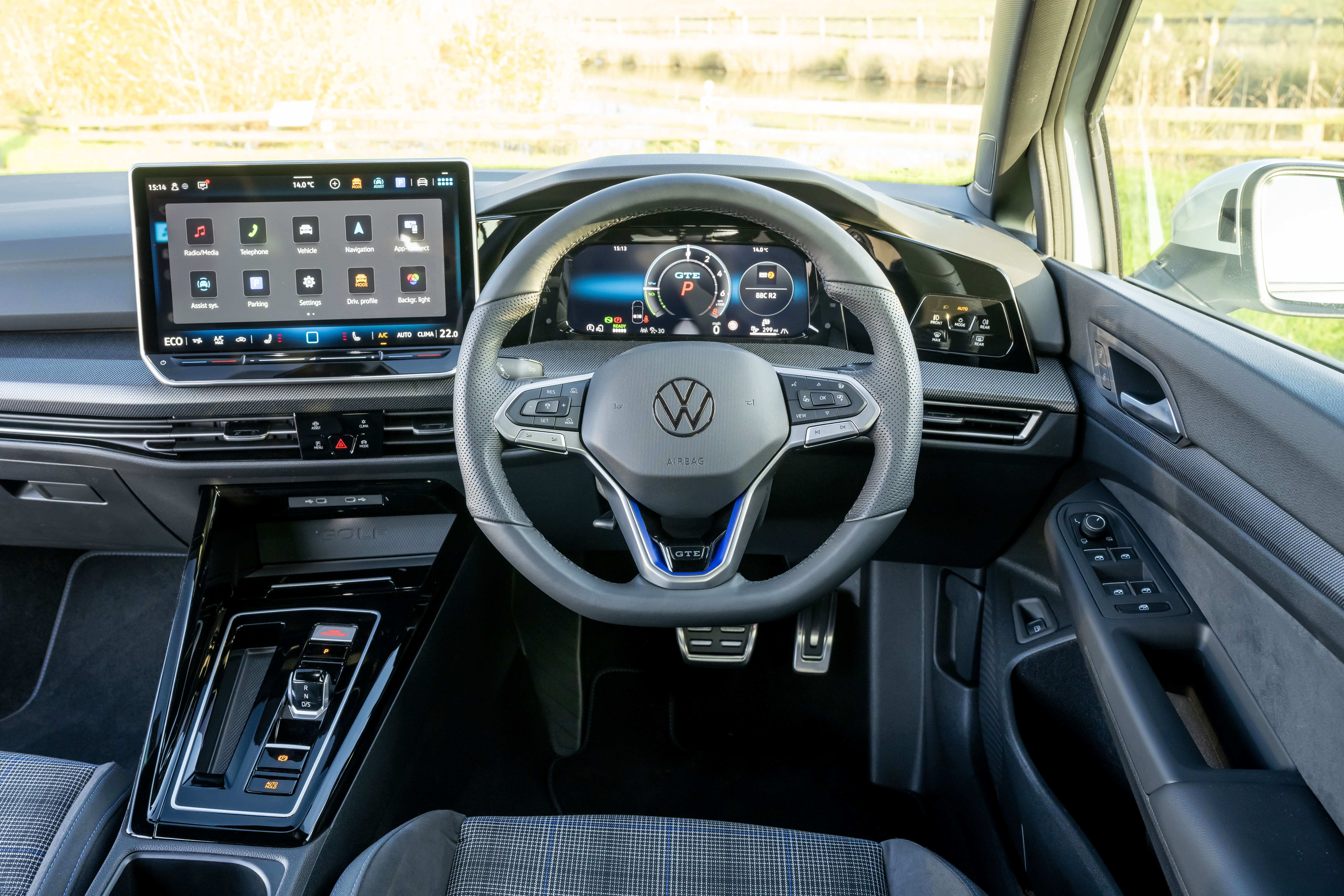 G review interior.jpg