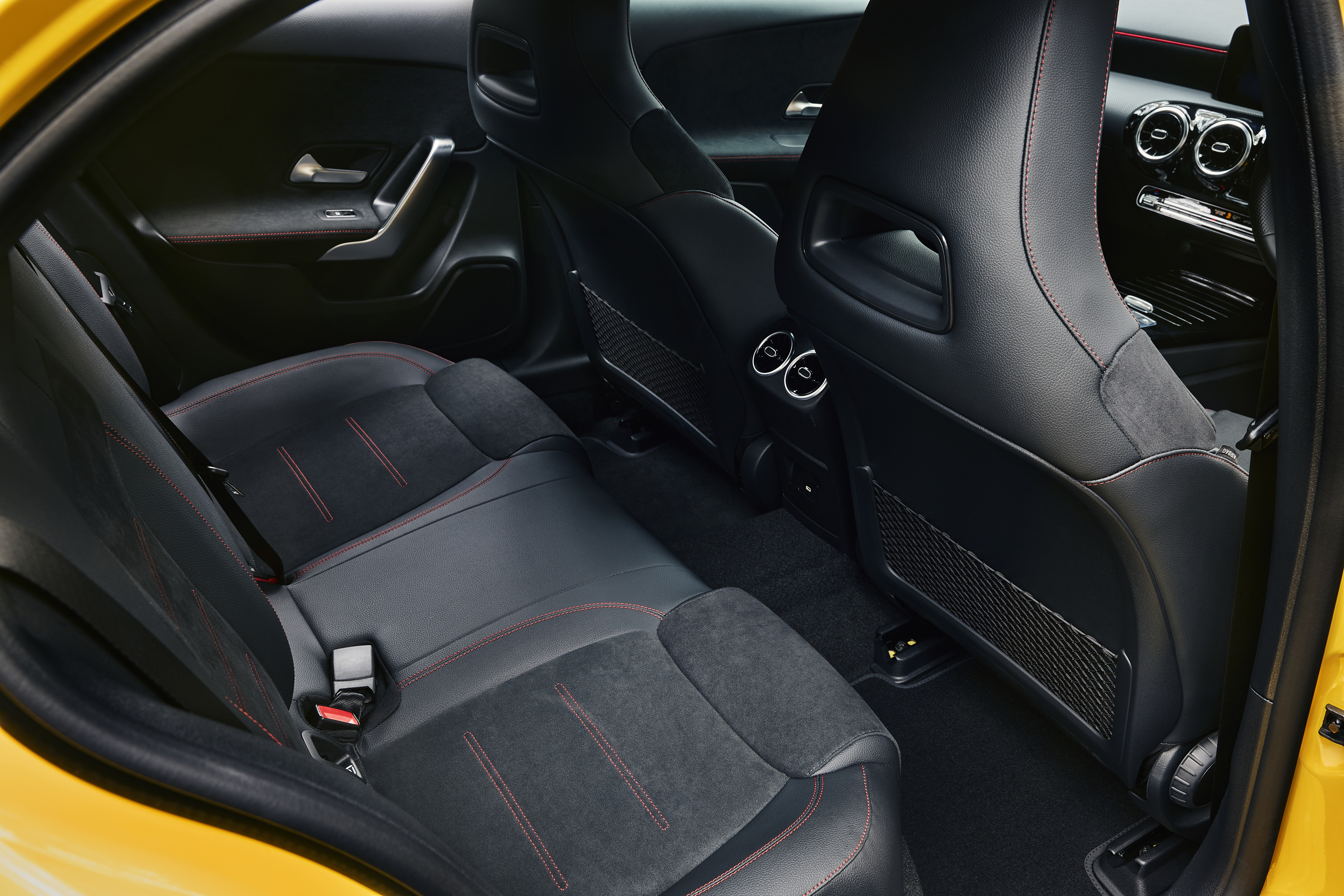 Mercedes Space 1.jpg