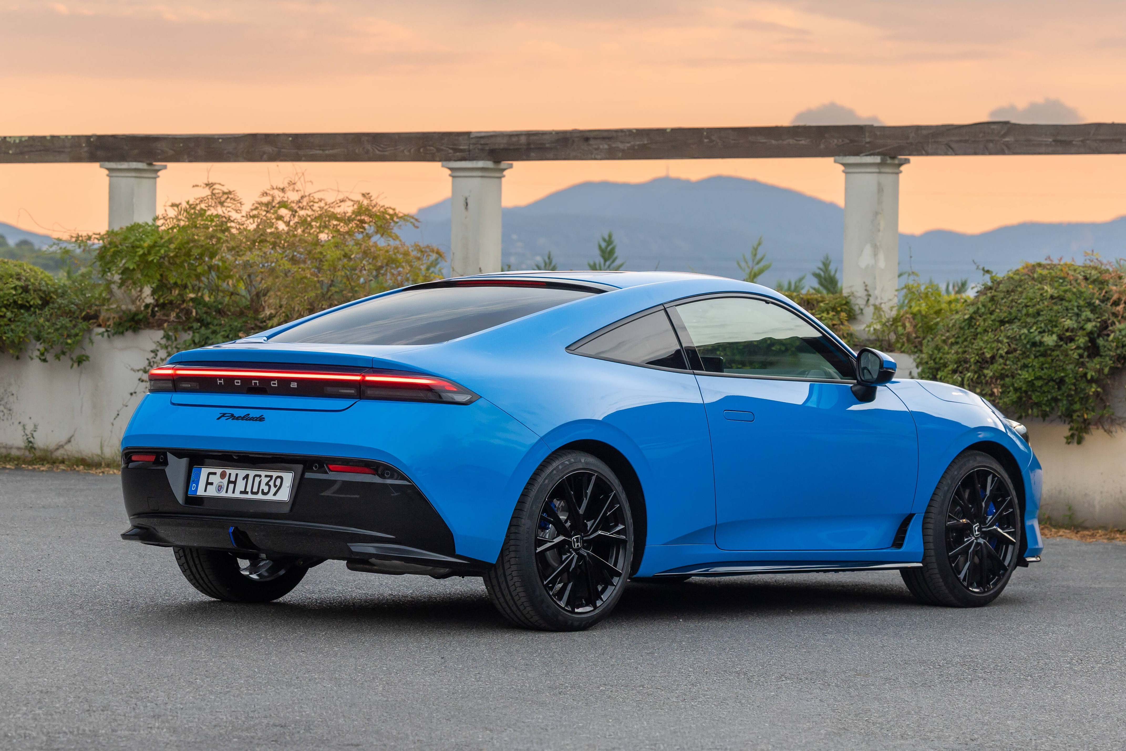 Honda Prelude 2.jpg
