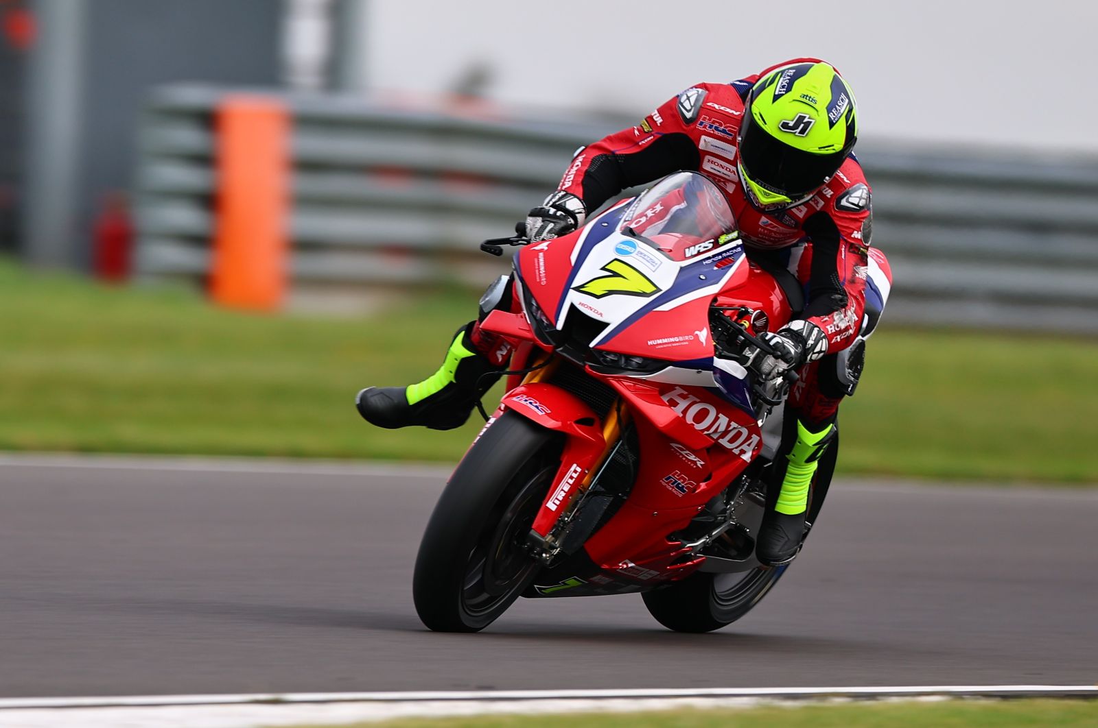 Livery action 12.JPG