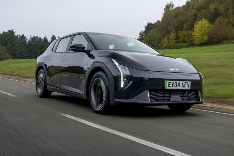 29527-ev4-air-583kwh-fwd-phantom-black-61.jpg