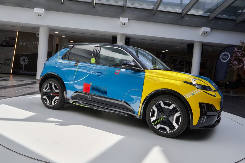 NISSAN_MICRA_designboom_03.jpg