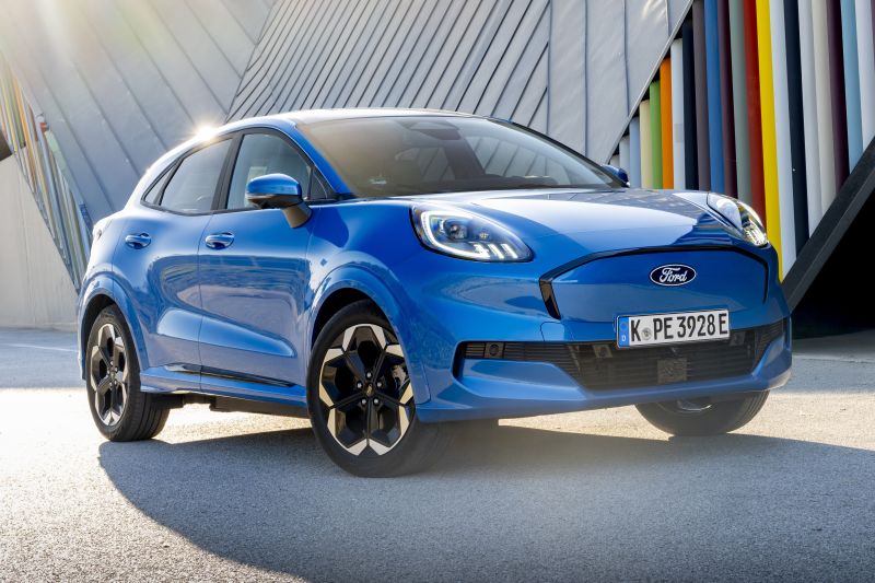 9Ford.jpg