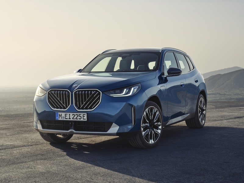 The new BMW X3 30e xDrive.jpg