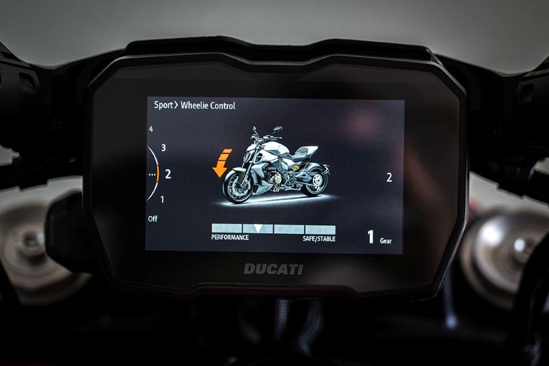 Ducati4.jpg