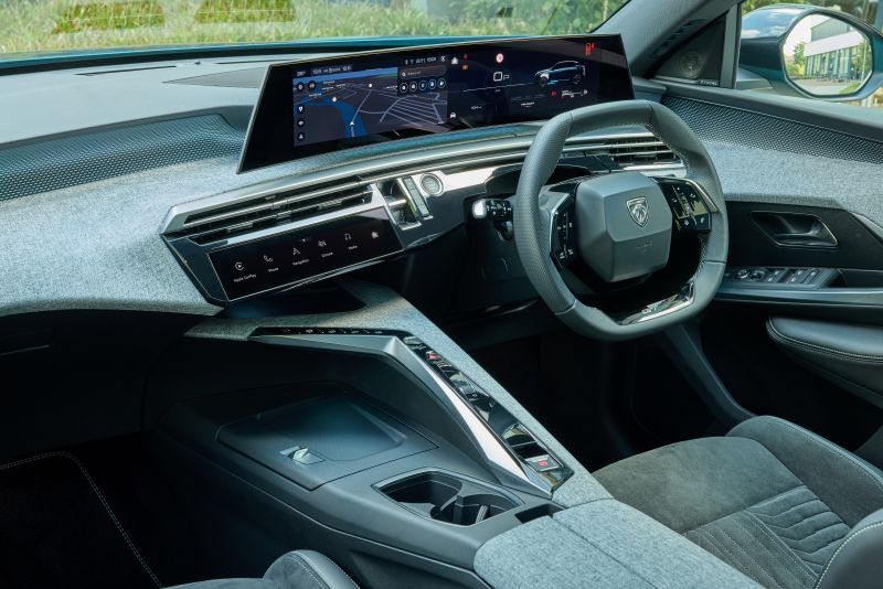 peugeot-3008-int-02.jpg