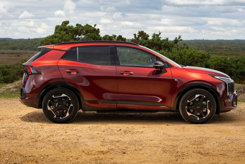 Original-28471-kia-sportage-gt-line-s-dct-fwd-magma-red-94.jpg