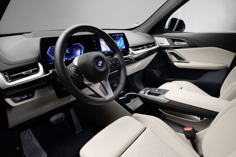 BMW32.jpg
