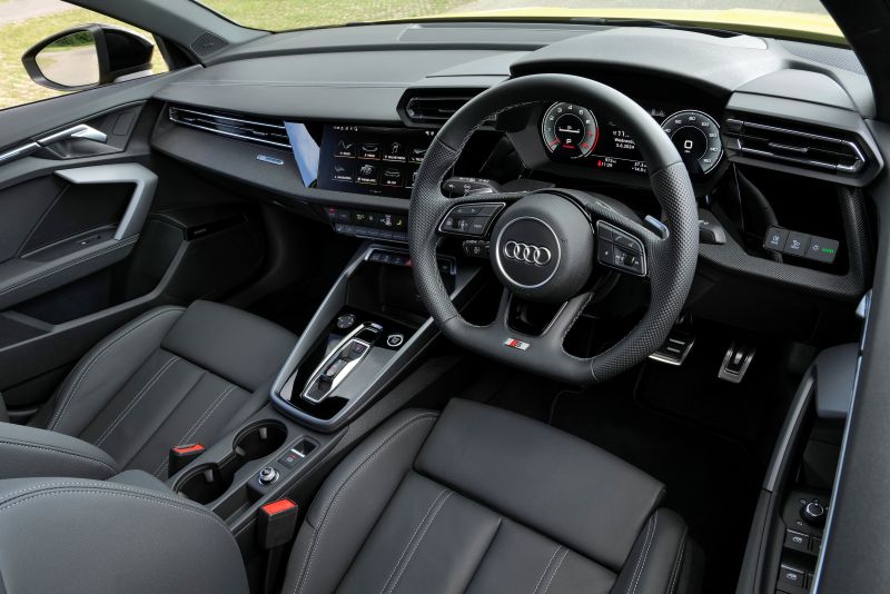 Original-36072-AudiA3TFSiSaloon38.jpg
