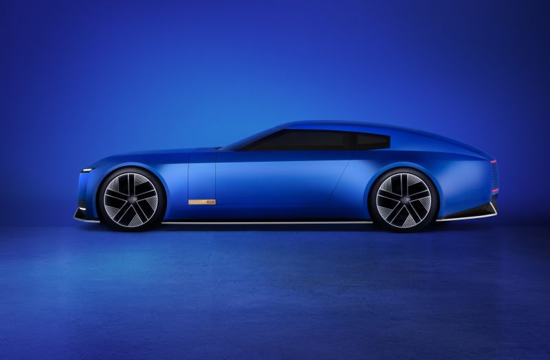 TYPE_00_FRENCHULTRAMARINE_SIDEPROFILE_260325.jpg