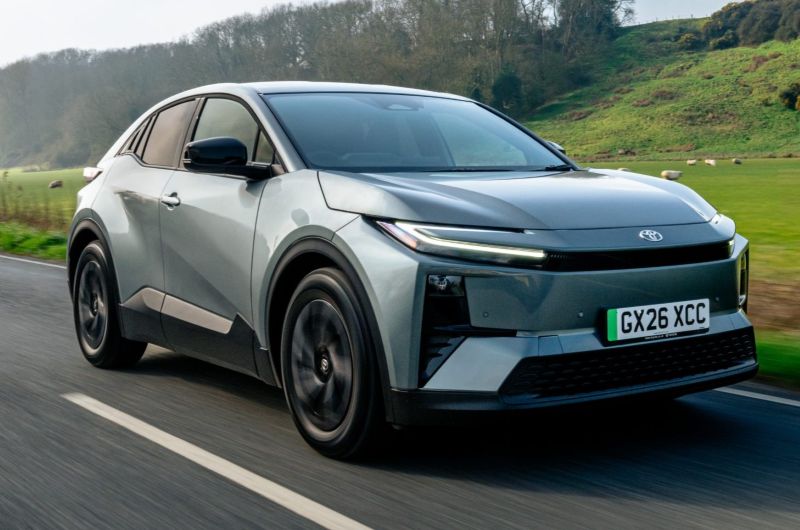2026_ToyotaCHR_Dynamics_001-scaled.jpg