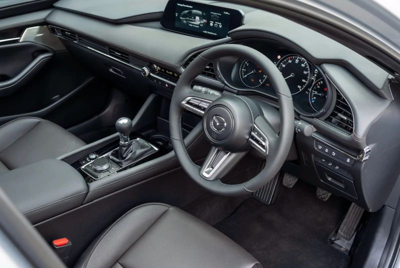 4 - Mazda.jpg