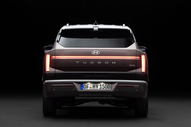 hyundai-tucson-1026-exterior-06.jpg