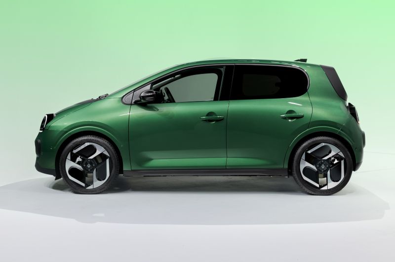 15 - Twingo.jpg