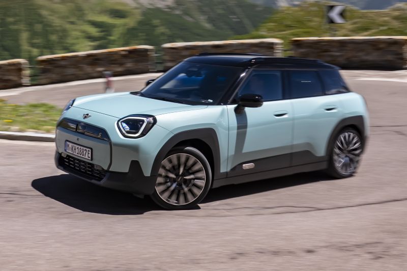 9 - MINI.jpg
