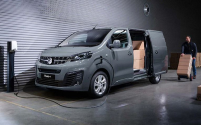 Vivaro M Electric 100kW 75kWh Pro H1 Van Auto