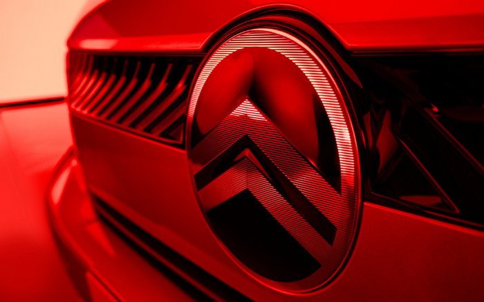 Red Citroen logo