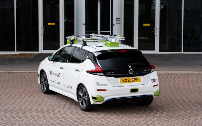 Nissan LEAF evolvAD