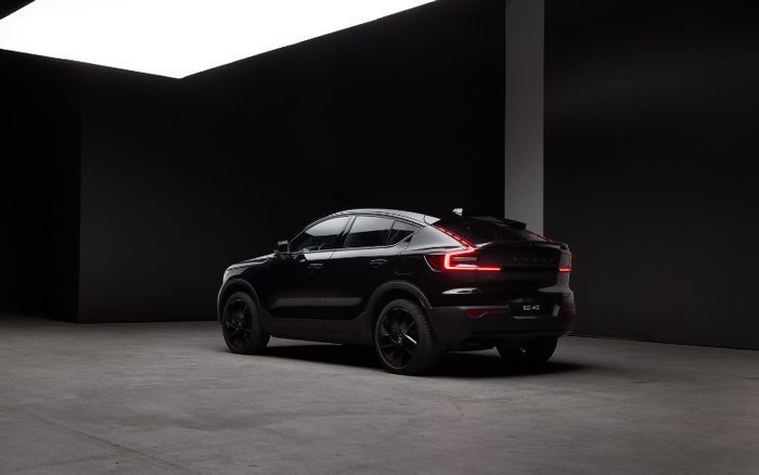 New Volvo Black Edition rear view