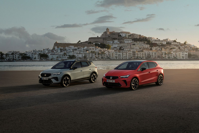 SEAT Ibiza and Arona Unveil Refreshed Design, Upgraded Interior