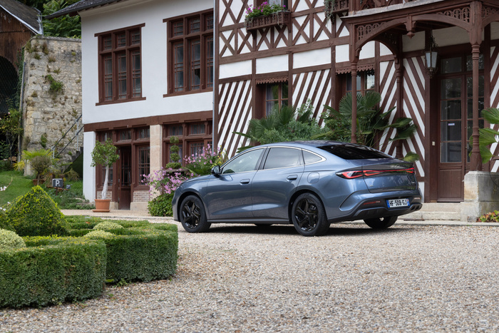 BYD Confirms Further Details On New SEAL 6 DM-i