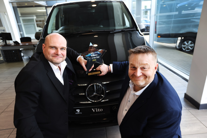 Mercedes-Benz Vans Of Aylesbury Secures National Award For Second Year Running