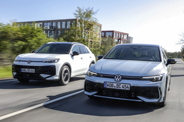 Volkswagen Golf and Volkswagen T-Roc Go Full Hybrid