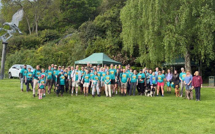 Vertu's Hereford Dealerships Support Mayor's Peak Challenge