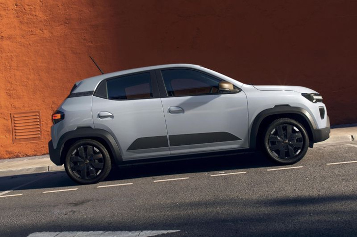 The Dacia Spring - Britain's Cheapest Car - is Now Even Cheaper
