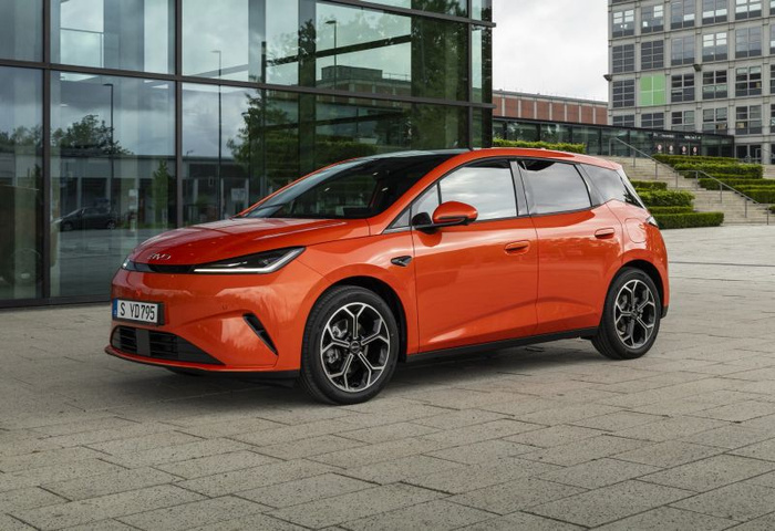 BYD Dolphin G PHEV Chimes in at under &pound;24,000