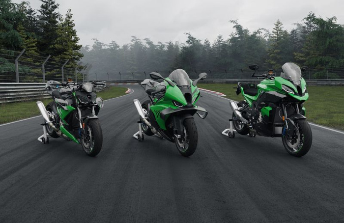 BMW Motorrad 100 Jahre Nurburgring' Edition Trio Debut