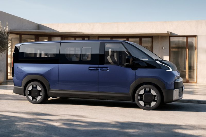 Kia PV7 Passenger Offers 7 or 9 Seats with 285-Miles of Range